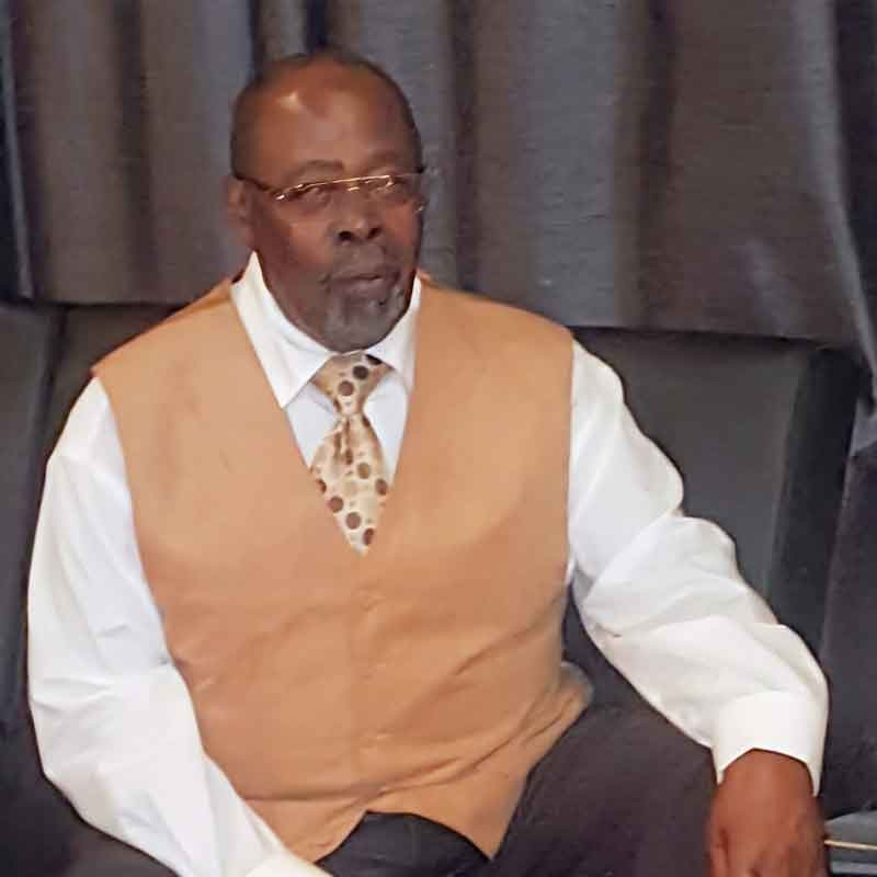 alex-tolar-sr alex-tolar-sr